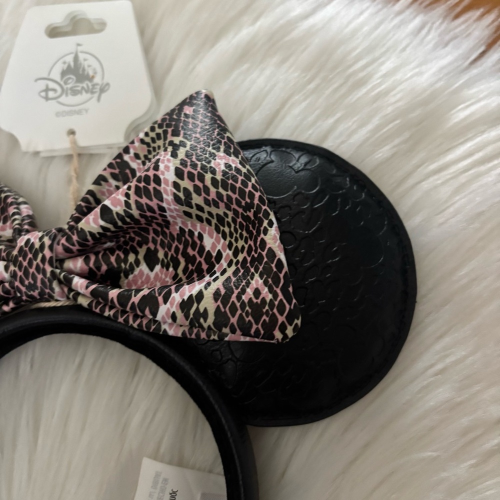 Disney Loungefly Pink Snake Print Minnie Mouse Ears - Picture 2 of 6